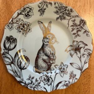 222 Fifth Floral Bunny / Rabbit Plate